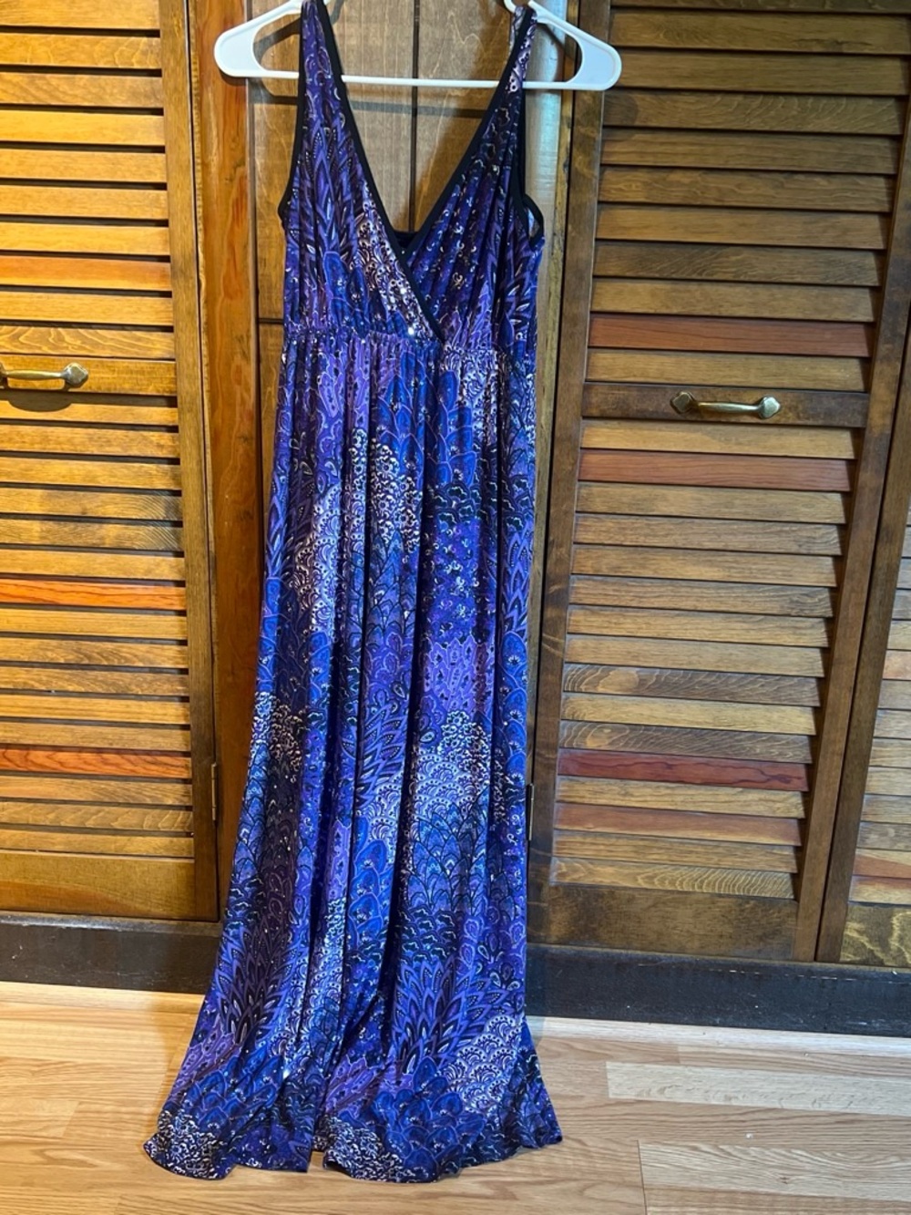 Purple Patterned Maxi Dress - Sleeveless V-Neck